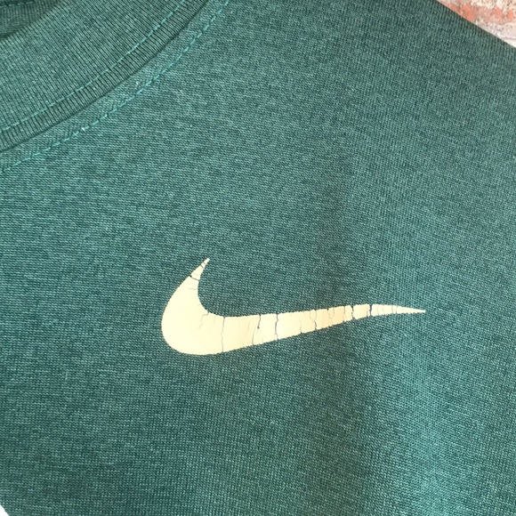 Nike Dri-Fit Baylor University Logo T-Shirt - Picture 5 of 7